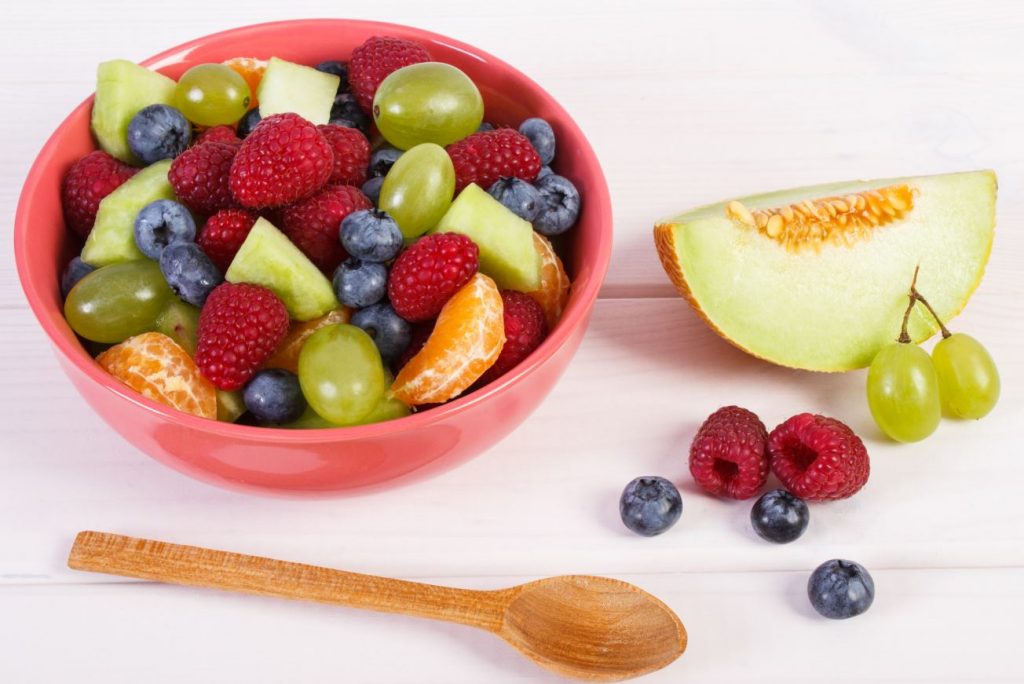 fruit-salad-in-bowl-healthy-nutrition