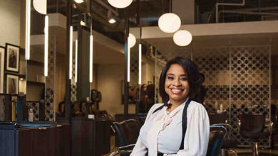 Photo of A Detroit Entrepreneur Is The First Black Woman To Franchise A National Hair Salon