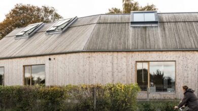 Photo of Henning Larsen uses natural materials at Feldballe School in Denmark