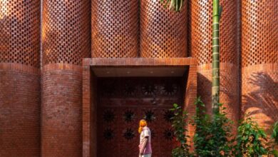 Photo of Sthapotik tops Bangladesh mausoleum with “chandelier” of skylights