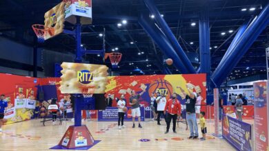 Photo of Ritz Toasted Chips Draws Basketball Fans with 20-Foot ‘Hoop Tree’