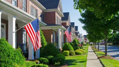 Photo of Should I Invest in an HOA Neighborhood? Pros & Cons