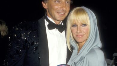 Photo of Suzanne Somers Dead at 76: Barry Manilow & More Pay Tribute