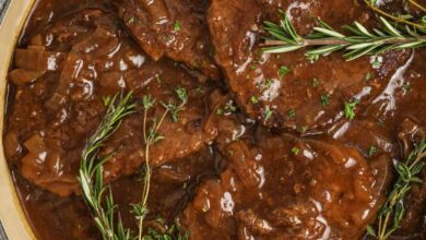 Photo of Cube Steak with Balsamic Onion Gravy