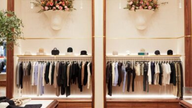 Photo of Kith Women Flagship in Soho combines walnut and pink marble